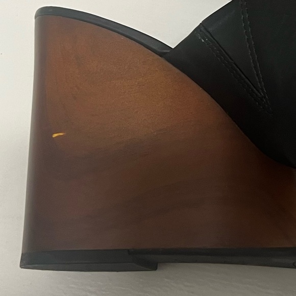 Jessica Simpson Women's Shantelle Slide Wood Heel Wedge - Picture 7 of 8